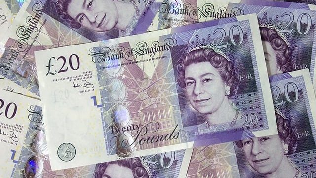 Pound climbs to 7-month high as Trump’s Fed comments weaken dollar; analysts forecast GBP/USD path