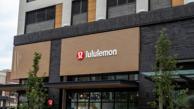 Lululemon stock crash: from a shining star to a fallen angel