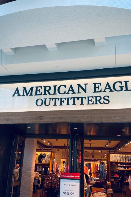Here’s why the American Eagle stock price is flying today