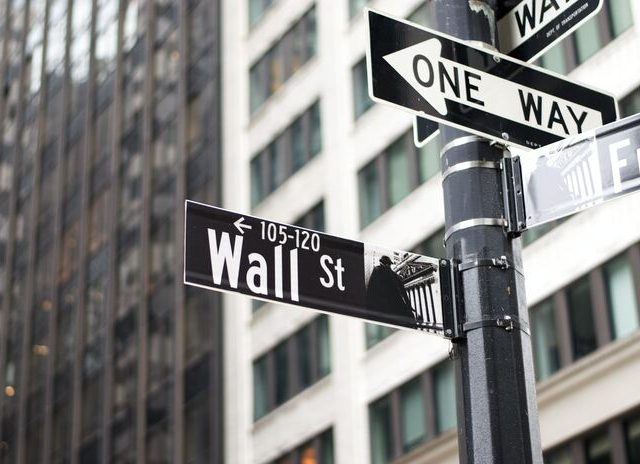 Wall Street close: S&P 500 ends at record high, Dow gains 289 points