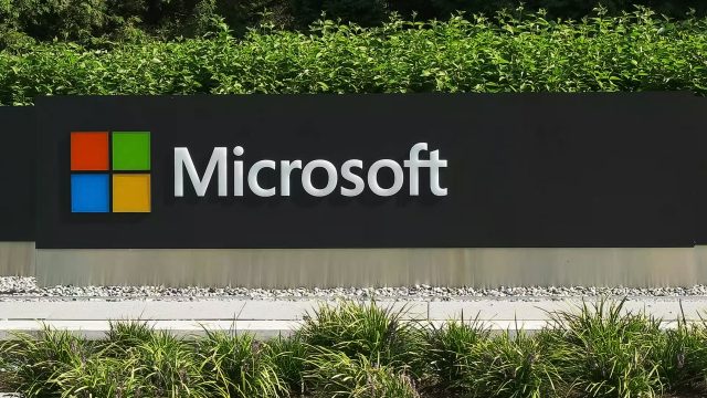 Why did Microsoft stock crash 11% after earnings despite beating estimates