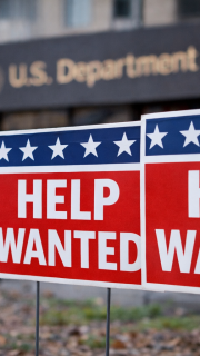 US jobless claims dip to 209,000 as labour market stays resilient despite layoffs