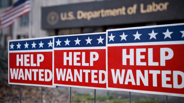 US jobless claims dip to 209,000 as labour market stays resilient despite layoffs