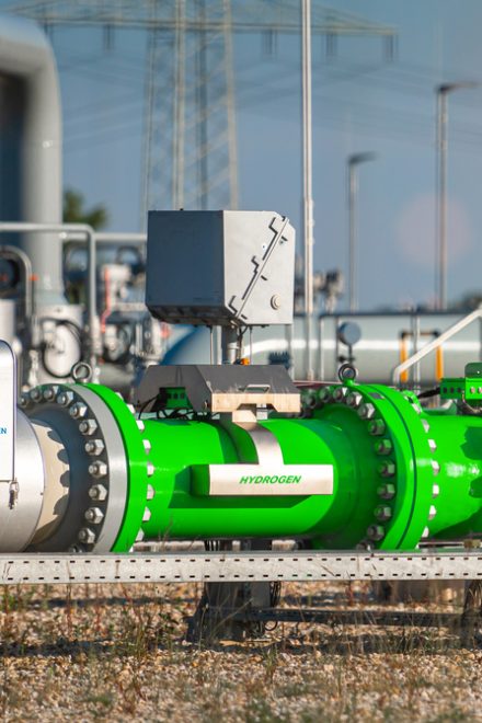 Plug Power stock forms alarming pattern as key shareholder vote continues