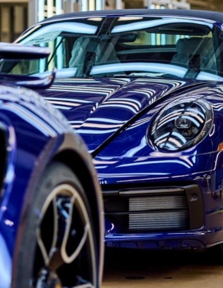 Porsche share price plunge continues as vehicle deliveries slump